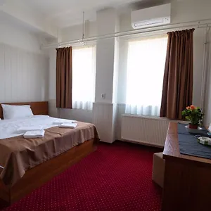 Népliget Hotel