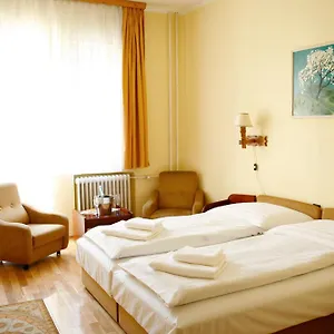 Szálloda Bara Gellért